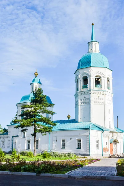 Lesosibirsk Ryssland Juni 2019 Gamla Rysk Ortodoxa Kyrkan Utanför Fasaden — Stockfoto