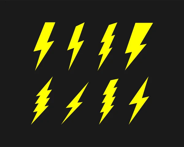 Conjunto de iconos Lightning aislados sobre fondo negro. Vector EPS 10 — Vector de stock