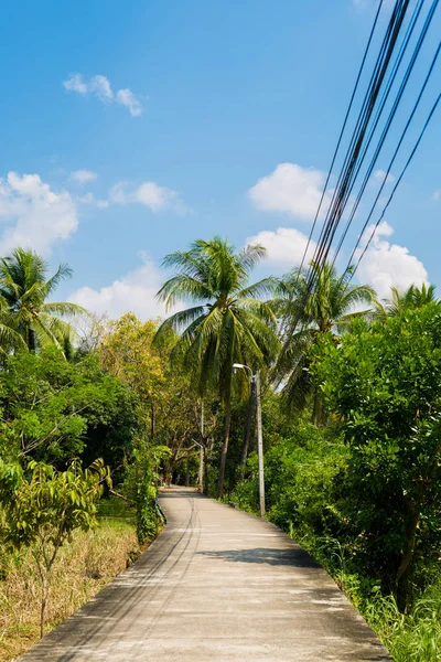 Ember Helyi Bridge Road Koh Kret Szigeten Menam Folyó Bangkok — Stock Fotó