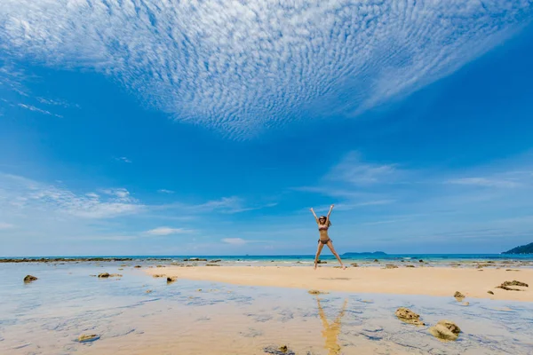 Landscape Young Tourist Tropical Tioman Island Malaysia Beautiful Seascape South — Stock Photo, Image