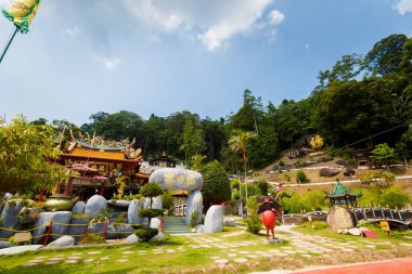 Güzel mimari Malezya Pangkor adada Foo Lin Kong Çince Tapınağı. Sakral binada güzel Güney Doğu Asya.