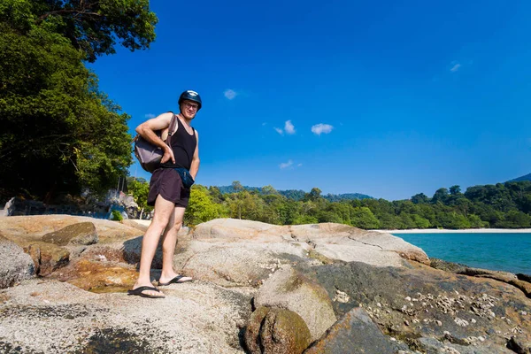Fiatal Turista Teluk Nipah Coral Beach Malajzia Pangkor Szigetén Gyönyörű — Stock Fotó