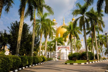 Malezya'da Kuala Kangsar şehirde Ubudiah Camii güzel mimarisi. Güney Doğu Asya sakral binalarda.