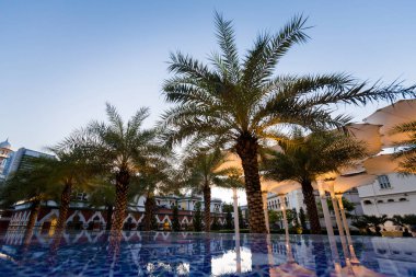 Mescidi Negara Malezya Kuala Lumpur sermaye şehir camide güzel mimarisi. Güney Doğu Asya güzel sakral binalar.