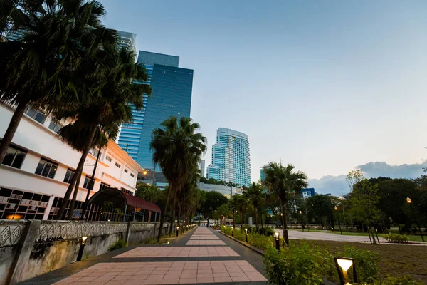 Malezya Kuala Lumpur sermaye city central Park'ta güzel manzara. Güney Doğu Asya güzel yer.