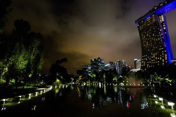 Marina Bay Sands Nuit Singapour Paysage Urbain Futuriste Moderne Asie — Photo