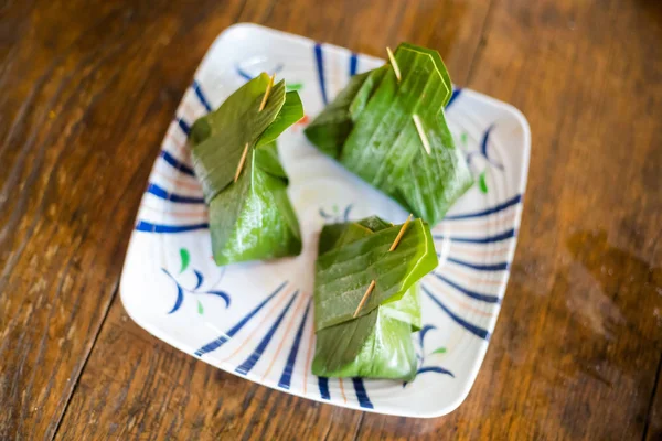 Färska Bananblad Ångad Aromatiska Fisk Pack Traditionell Thailändsk Mat Gjorda — Stockfoto