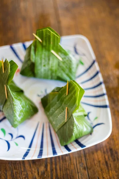 Frische Bananenblätter Gedämpft Aromatische Fischpackung Traditionelle Thailändische Küche Aus Frischen — Stockfoto