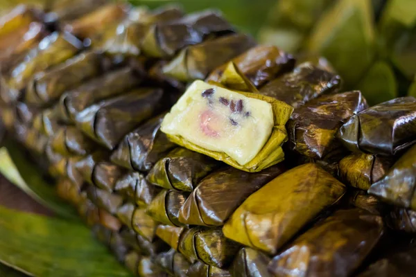 Frisch Zubereitete Süße Reiskuchen Auf Dem Lokalen Markt Krabi Traditionelle — Stockfoto