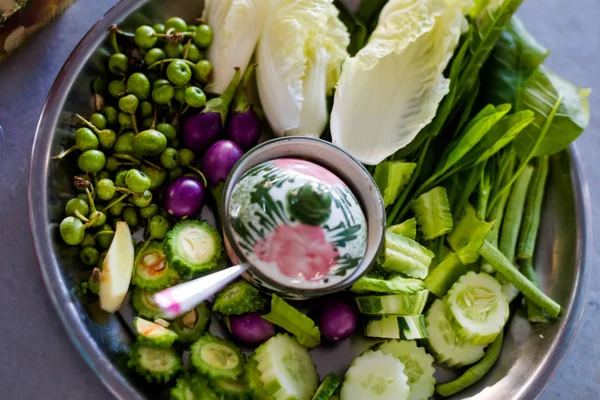 Assiette Légumes Frais Asiatiques Mélangés Cuisine Traditionnelle Thaï Petit Déjeuner — Photo