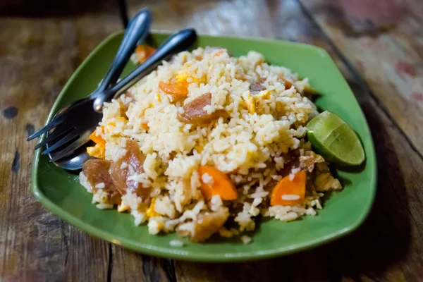 Fresco Preparado Asiático Picante Salchicha China Frito Arroz Jazmín Restaurante —  Fotos de Stock