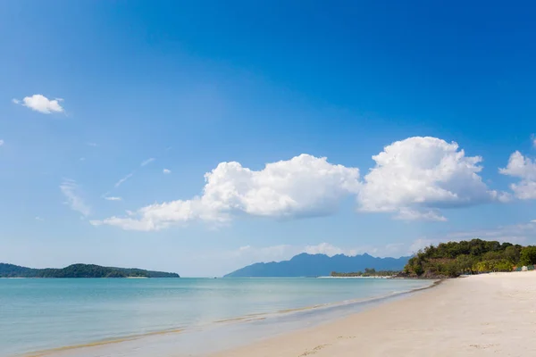 Sonniger Pantai Cenang Strand Auf Der Tropischen Langkawi Insel Malaysien — Stockfoto