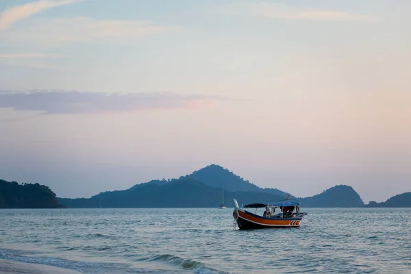 Slunečné Pláže Pantai Cenang Tropickém Ostrově Langkawi Malajsii Krásná Příroda — Stock fotografie