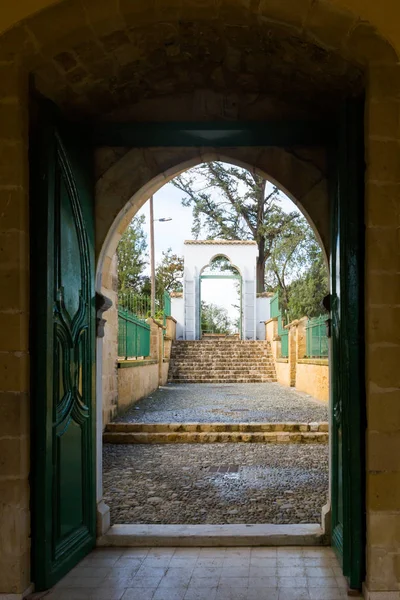 Hermosa Arquitectura Mezquita Hala Sultan Tekke Lago Sal Akrotiri Larnaca — Foto de Stock