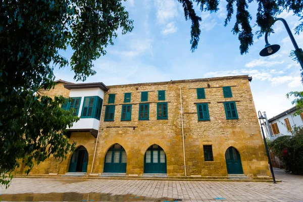 Bella Vecchia Architettura Del Turco Mahmut Kutuphanesi Nicosia Paesaggio Urbano — Foto Stock