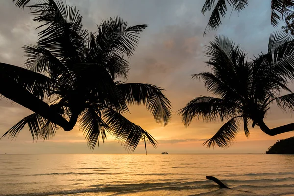 Sunset landscape on Koh Kood — 스톡 사진