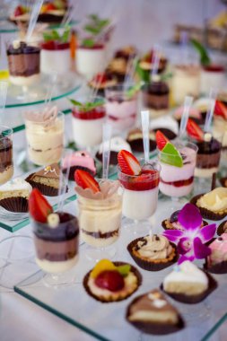Güzel düğün Resepsiyon tatlı açık büfe