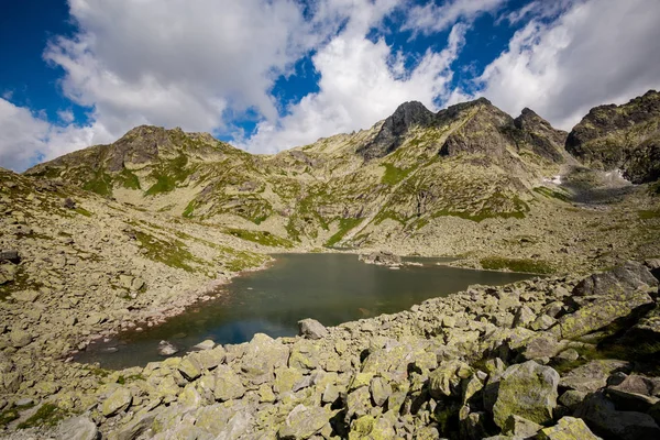 Caminho para as montanhas Rysy Tatra — Fotografia de Stock