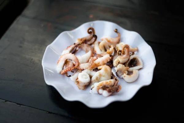 Heerlijke Gegrilde Octopus Traditionele Vietnamese Keuken Geserveerd Havenrestaurant Phu Quoc — Stockfoto