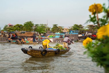 Can Tho, Vietnam - Şubat 2020: Sabah piyasası Cai Rang.