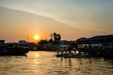 Can Tho, Vietnam - Şubat 2020: Sabah piyasası Cai Rang.