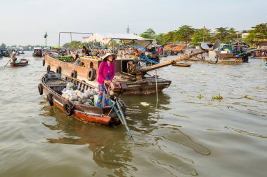 Can Tho, Vietnam - Şubat 2020: Sabah piyasası Cai Rang.