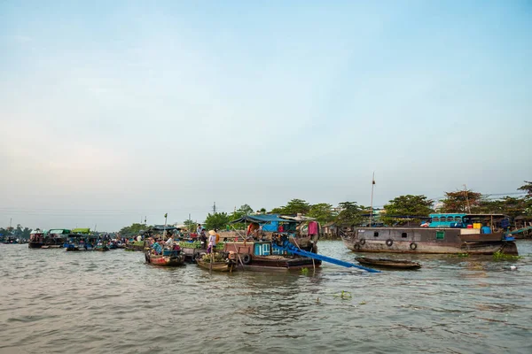 Can Tho Vietnam Február 2020 Lebegő Reggeli Piac Cai Rang — Stock Fotó