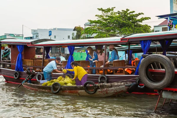 Can Tho Vietnam Febbraio 2020 Floating Morning Market Cai Rang — Foto Stock