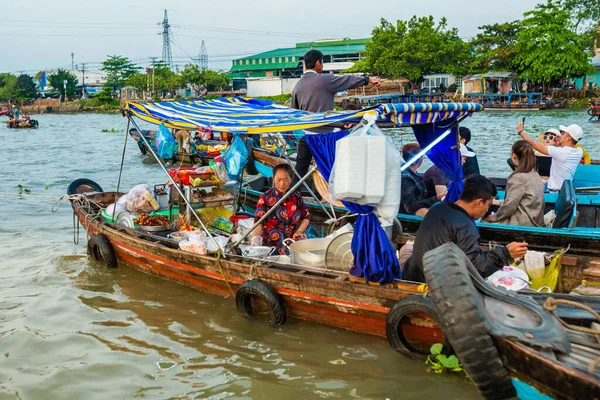 Can Tho Vietnam Február 2020 Lebegő Reggeli Piac Cai Rang — Stock Fotó