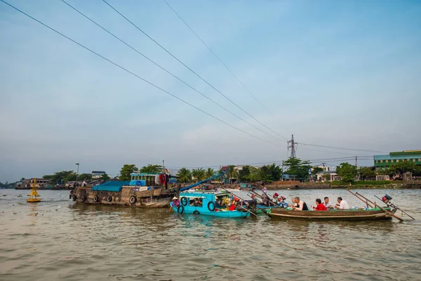 Can Tho Vietnam Febbraio 2020 Floating Morning Market Cai Rang — Foto Stock