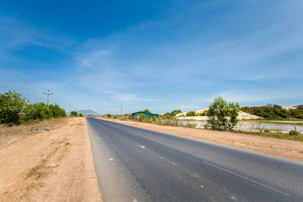 Vietnam Viaje Moto Costera Phan Tiet Paisaje Con Cielo Azul — Foto de Stock