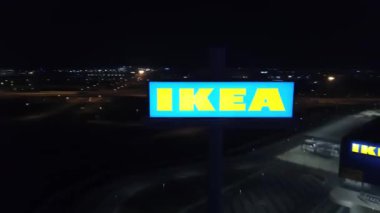 IKEA mobilya mağazası koronavirüs salgını nedeniyle kapalı