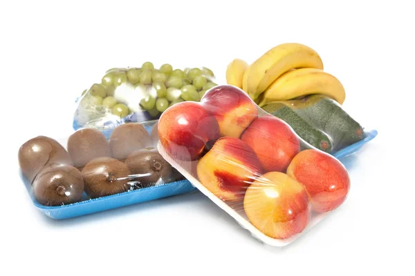 Fruits sains dans l'emballage — Photo