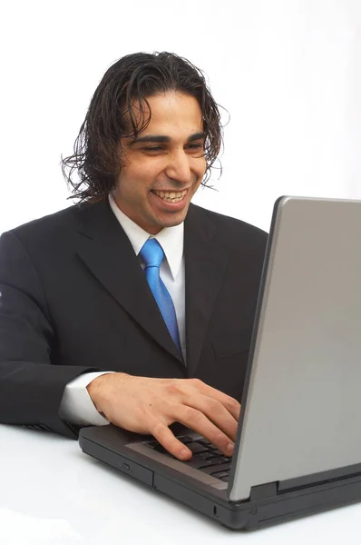 Om de afaceri cu laptop — Fotografie, imagine de stoc