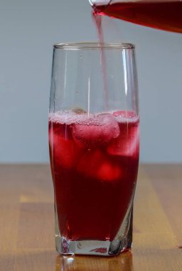 Yaz saati sebze ve meyve suyu, içecekler