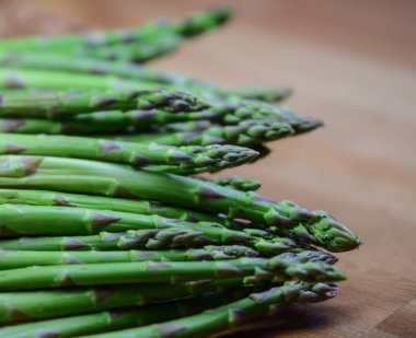 Kuşkonmaz yemek vakti için