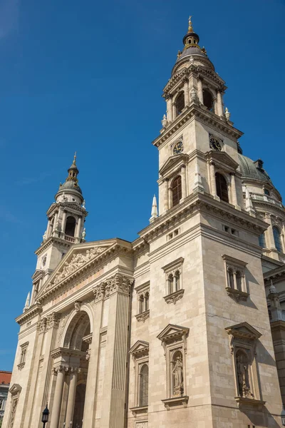 布达佩斯 匈牙利 2018年8月 圣斯蒂芬大教堂的外观 — 图库照片