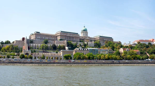 Budapest Hungría Agosto 2018 Vista Desde Río Danubio Del Castillo — Foto de Stock
