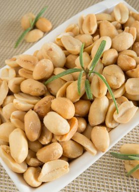 doku masada rosemary ile tuzlu fıstık doldurmak