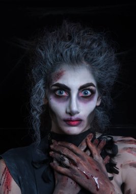 maskeli kız halloween korku için uydurdum