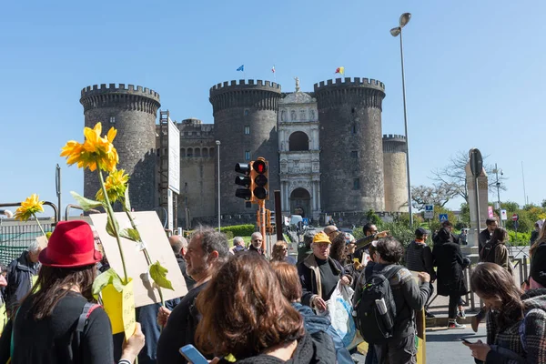 Mondiaal evenement "vrijdag voor de toekomst" in Napels - Italië — Stockfoto