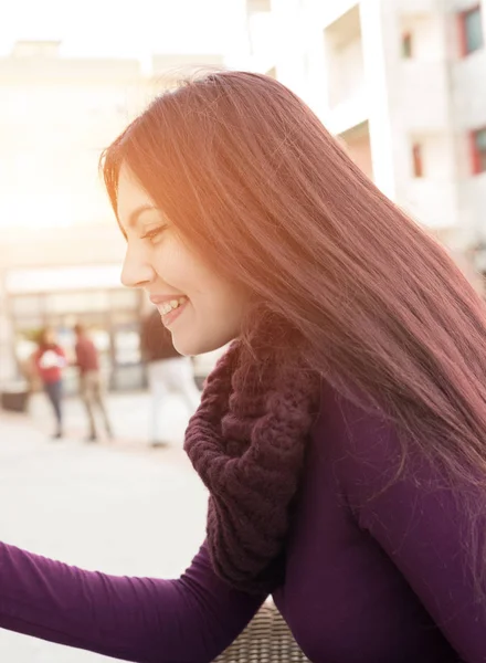 Young caucasian girl smiling — Stock Photo, Image