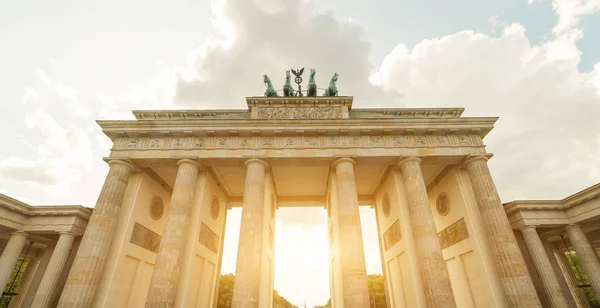 The Brandenburg Tor - berlin — Stock Photo, Image