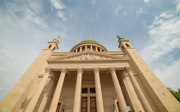 Sint Nicolaaskerk in Potsdam - Berlijn — Stockfoto