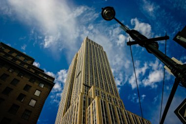 Empire State Binası New York City, New York, ABD'de 21 Ekim 2008 tarihinde alınan sokak seviyesinden
