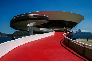Niemeyer'ın Niteroi Çağdaş Sanat Müzesi Niteroi, Rioi de Janeiro, Brezilya 1 Şubat 2008 tarihinde alınan