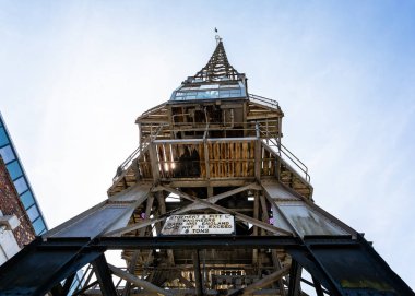 Bristol, Avon, İngiltere 6 Haziran 2018 alınan bir vintage liman vinç, dikey olarak arıyorum
