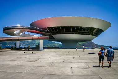 Niemeyer'ın Niteroi Çağdaş Sanat Müzesi Niteroi, Rioi de Janeiro, Brezilya 1 Şubat 2008 tarihinde alınan