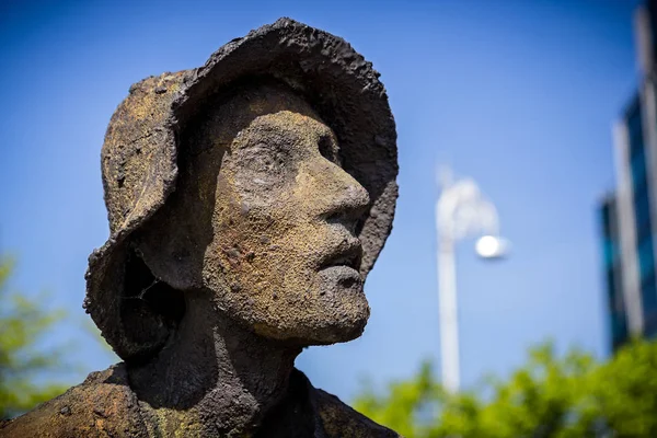 Close Head One Famine Sculptures Custom House Quay Dublin Ireland — Stock Photo, Image