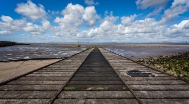 Morecambe Bay Morecambe, Lancashire, İngiltere 11 Nisan 2015 alınan adlı içine İskelesi
